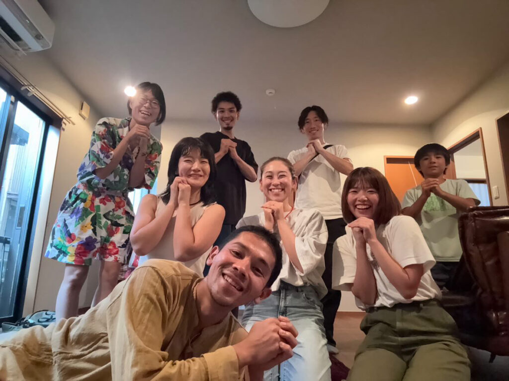 スキンシップやパートナーシップについて語る会に参加してくださった人と一緒の写真