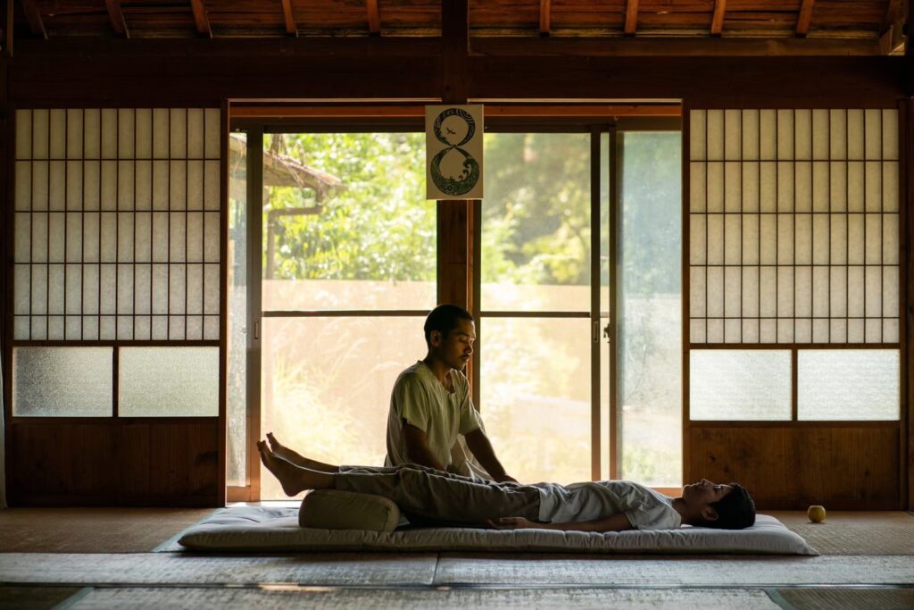 セラピストになってから施術をする様子